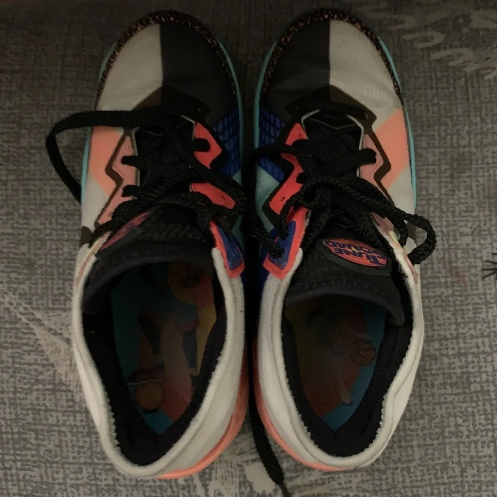 Nike lebron 18 Low GS x Space Jam “Lola Bunny” shoes